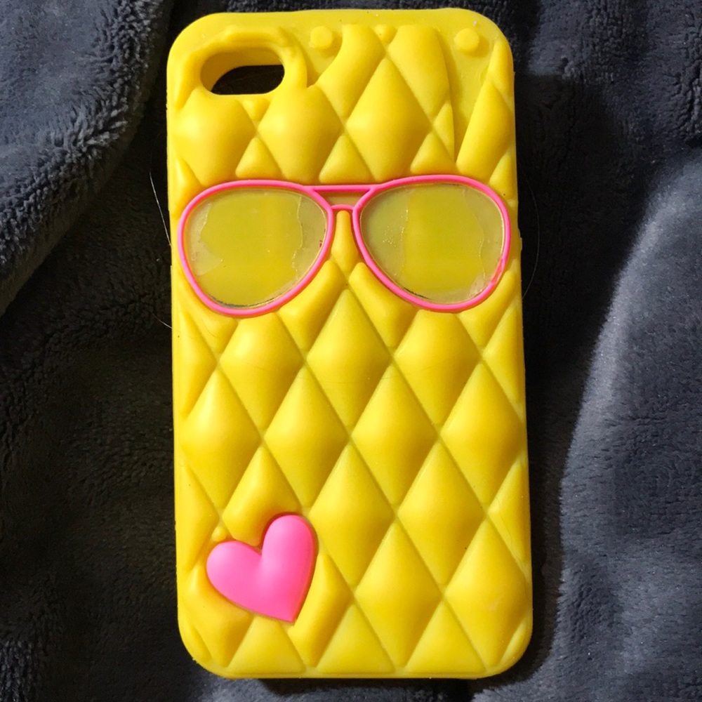 iPhone 4 phone case